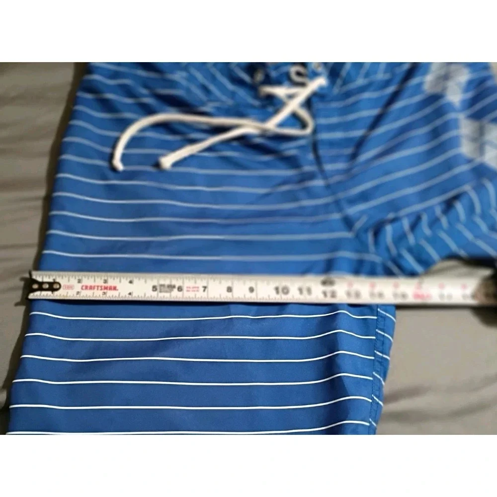 Old Navy product pair